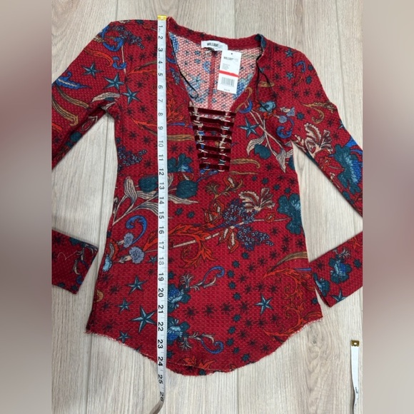 WILLIAM RAST Floral Red Long Sleeve Top♥️ - Picture 6 of 7